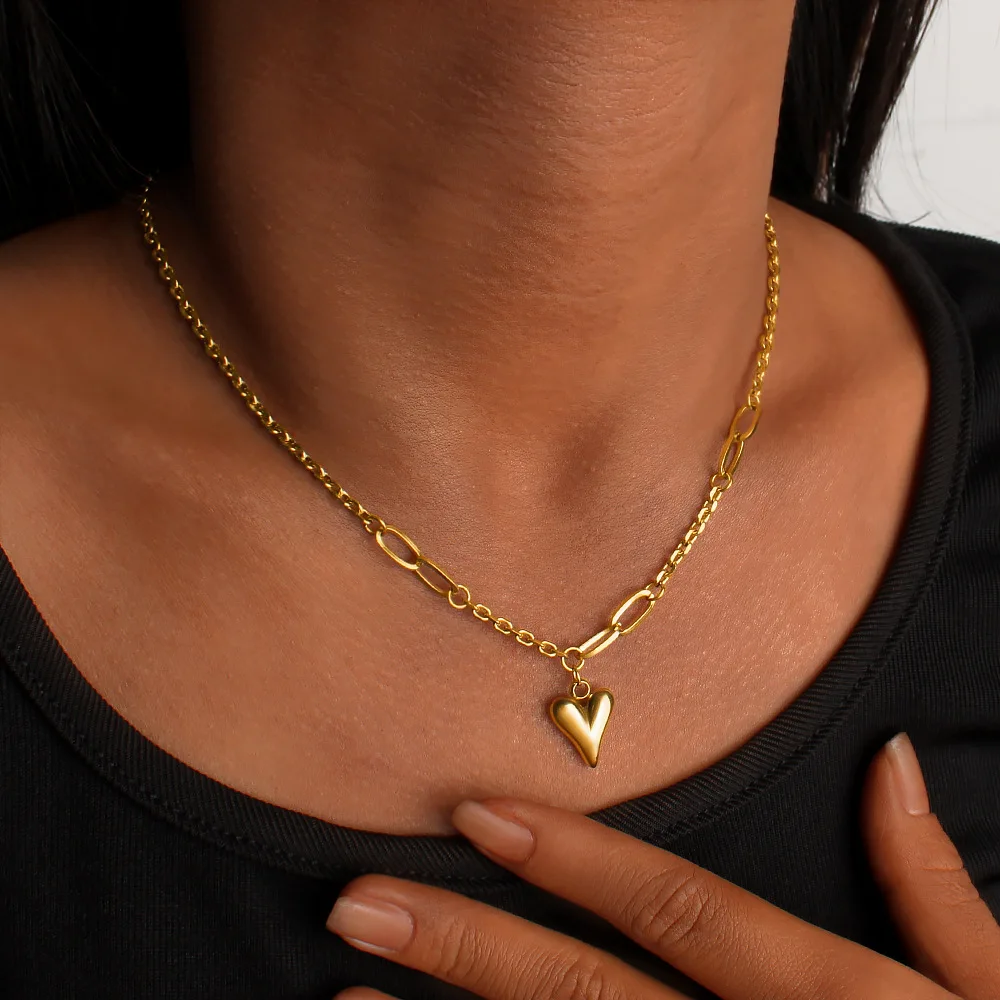 DIY accessories Guangdong jewelry DIY hand-spliced necklace stainless steel 18K gold personalized simple heart pendant collarbon