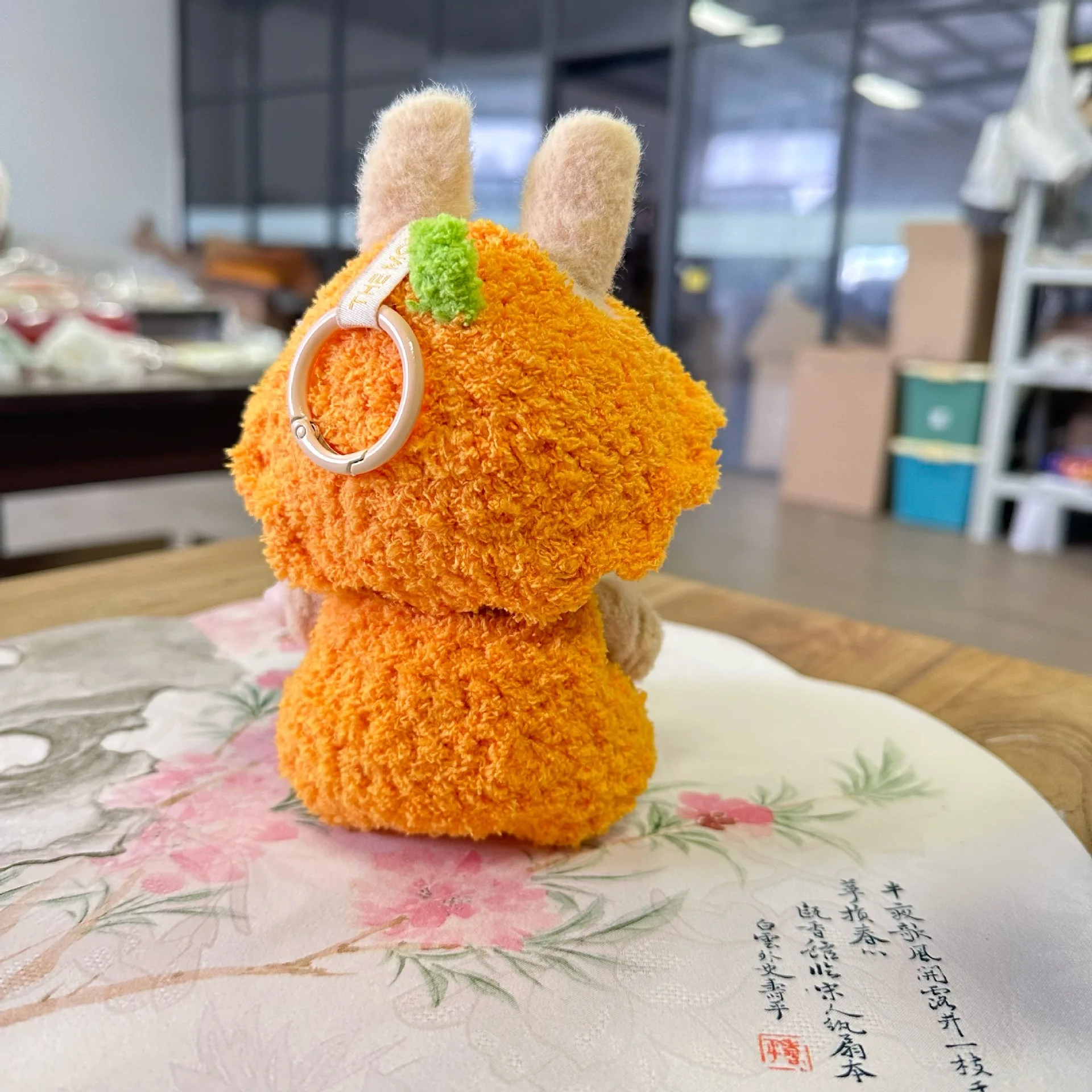 Labubu I II-Vêtements de courses en peluche d'Halloween faits à la main, poupées d'idole mignonnes, Aliments trempée, fête assise, Corée Kpop Exo, 17cm