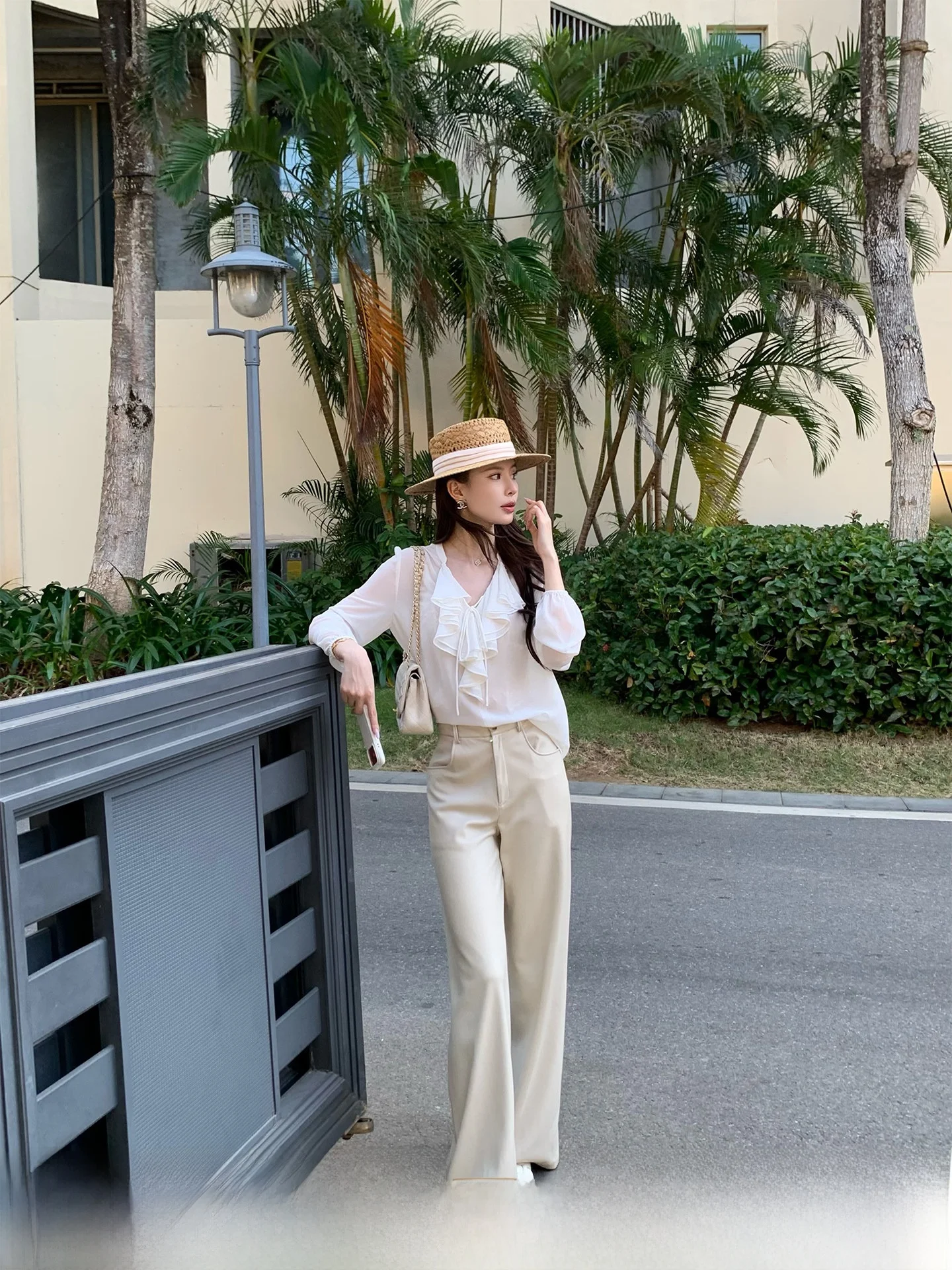 

KUN Light Mist White Pearl irt Women's Spring Season Lace Trim Button up Top New Sle French Sle Straight Cut Long Sve