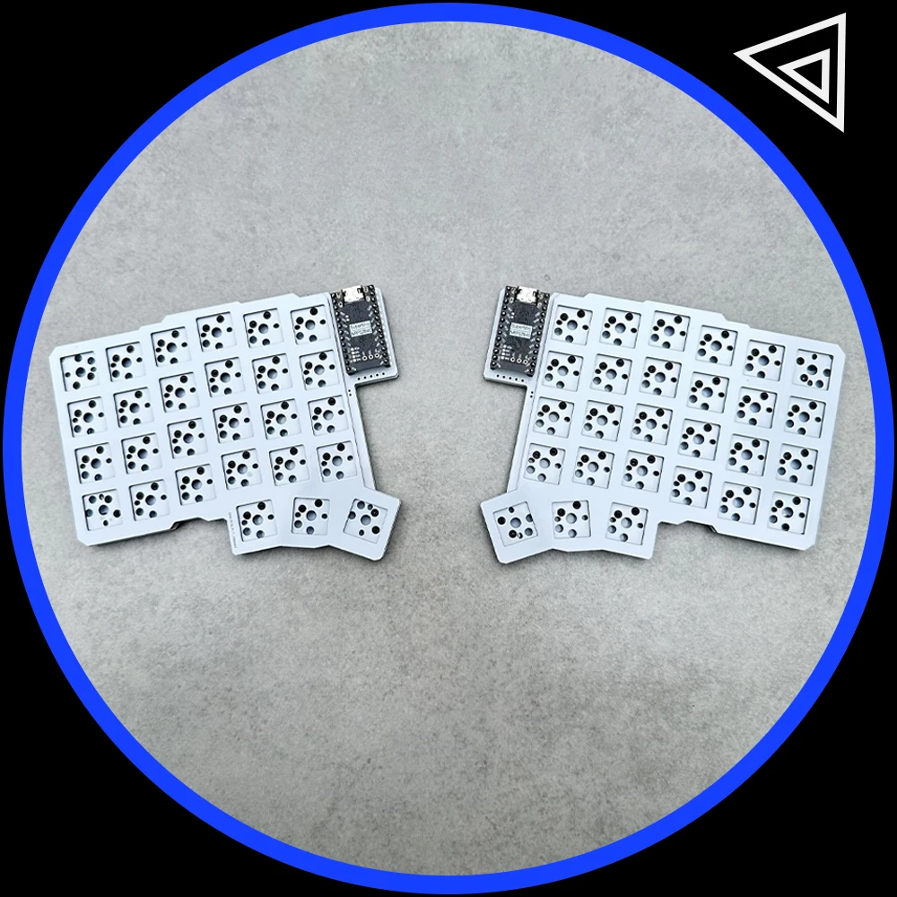 

Silakka54 Разделенная клавиатура, 2 режима, проводная Bluetooth-клавиатура, эргономика с поддержкой экрана ZMK Studio, аксессуары для ПК и геймеров на заказ