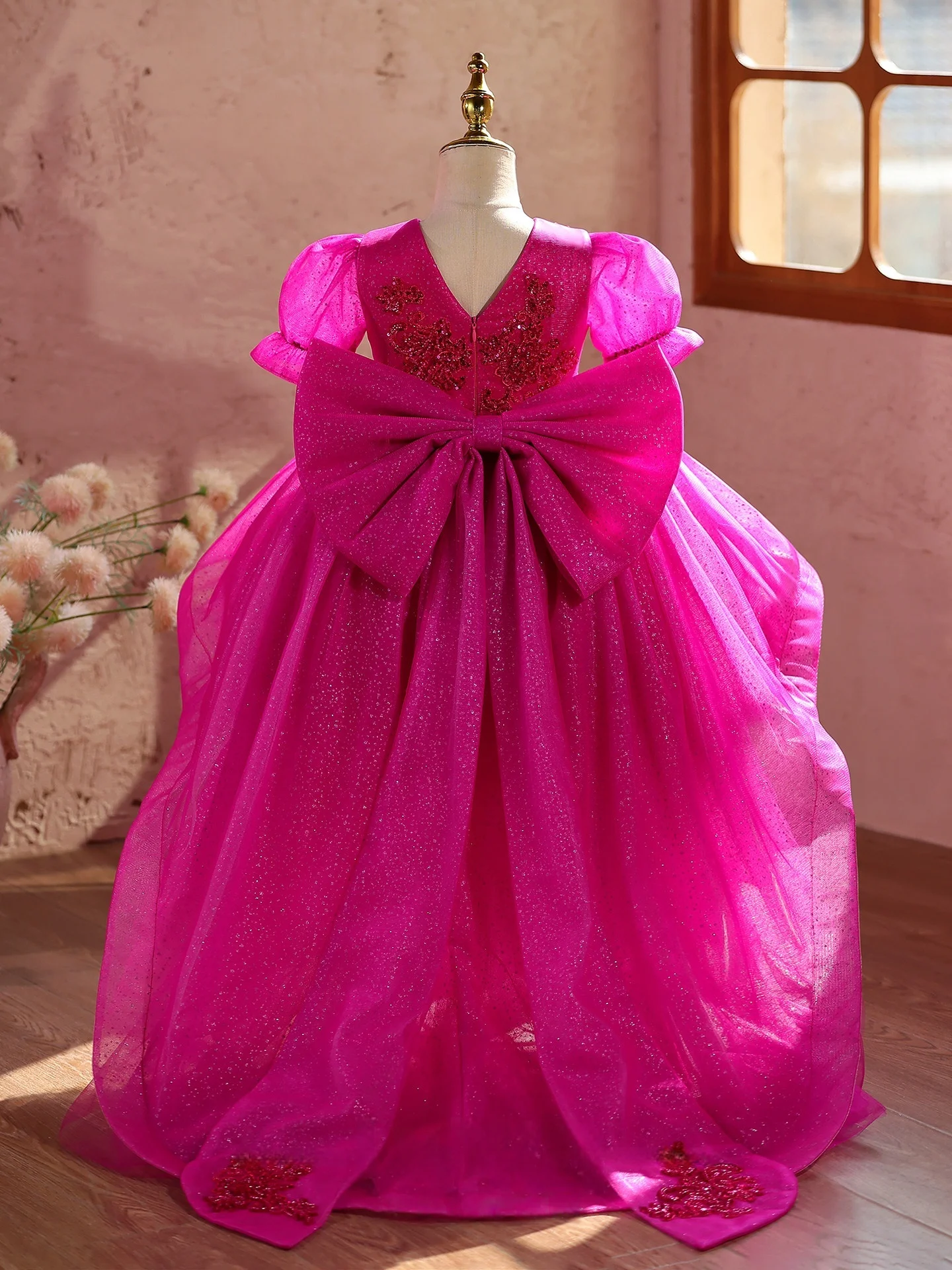 

Custom Flower Girl Dress Wedding Party Gown Pageant Puff Sleeve Floral Tulle Dress with Train for Girls Birthday Formal Wear