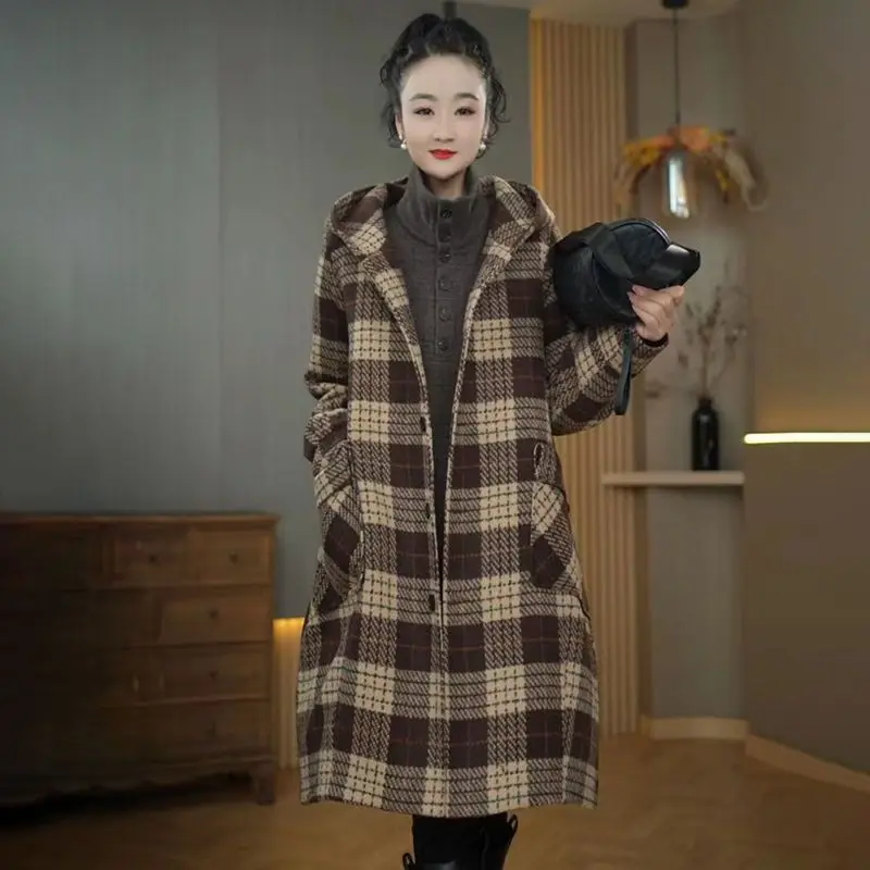 Thick Woolen Coat with Added Fleece Women's Autumn and Winter New Woolen Loose Small Stature Super Beautiful Temperament Trench