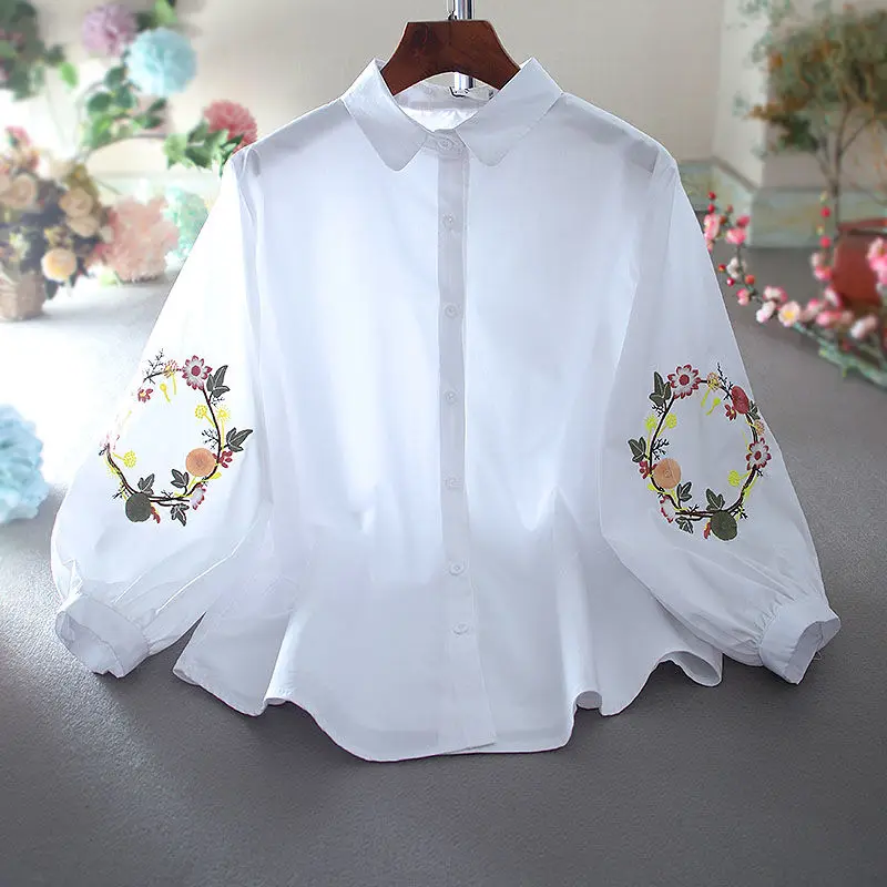 

Vintage Embroidery Shirt Summer Relaxed Fresh Collar Embroidery Versatile Shirt tops traditional chinese clothing for women 2022