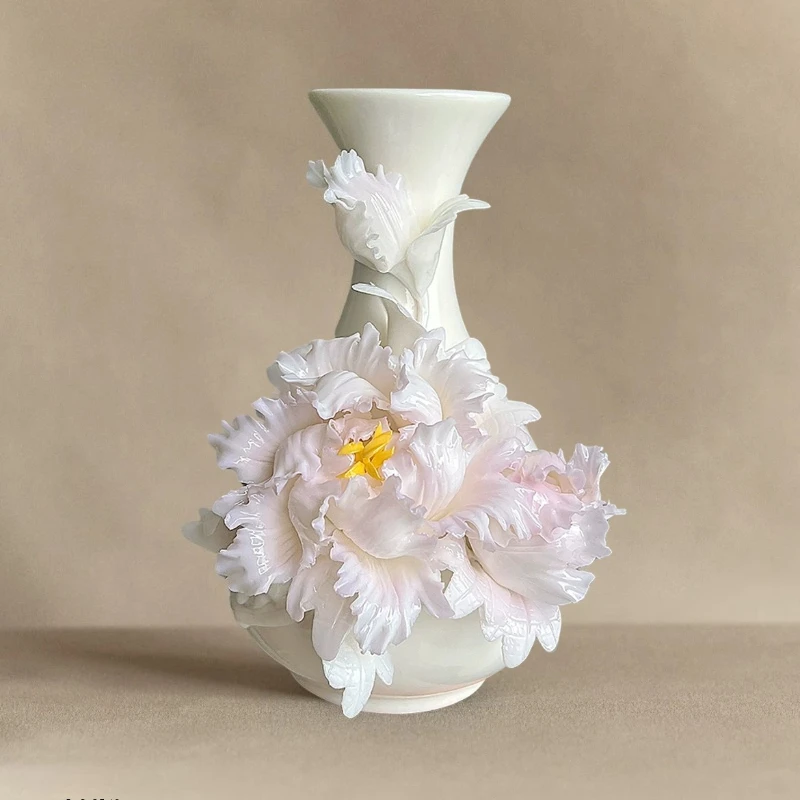 New Chinese High-end Hand-pinched Flower Ceramic Lavender Peony Vase Gift New Year's Gift Home Decoration Vase