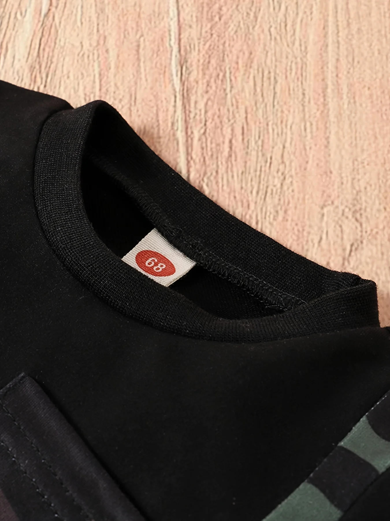 Frühlings-Herbst-Set für Jungen: Modisches Langarm-Rundhals-Oberteil und Camouflage-Hose, Schickes Zweiteiler-Outfit für Kleinkinder – Detail 5