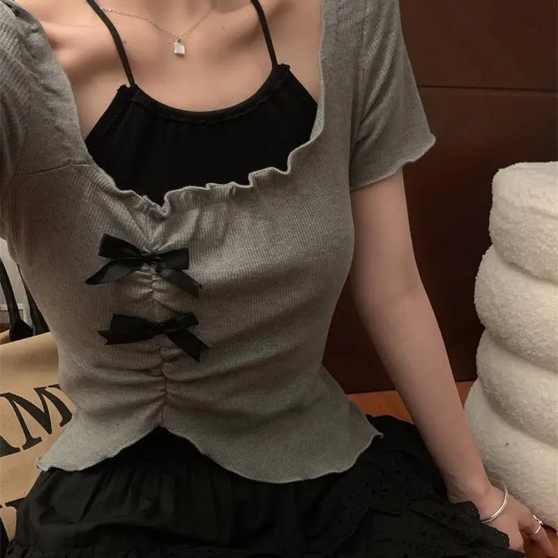 여름 신작 여성 투피스 캐미솔 세트 한국 패션 트렌드 반팔 크롭 탑 티셔츠 Y2k 스트리트웨어 티셔츠