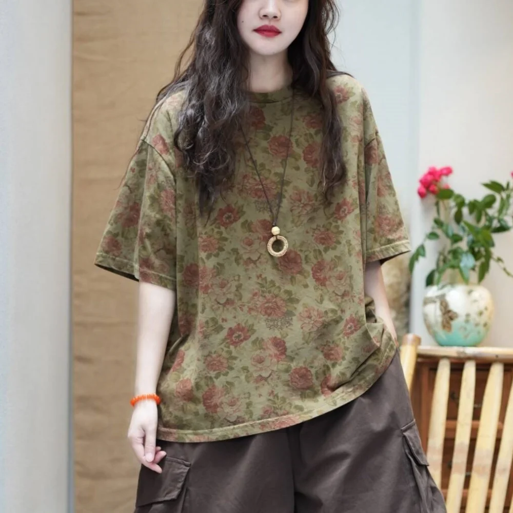 

Vintage-style Distressed Short-sleeve Floral Print T-shirt Women Loose Floral Print Top XY273