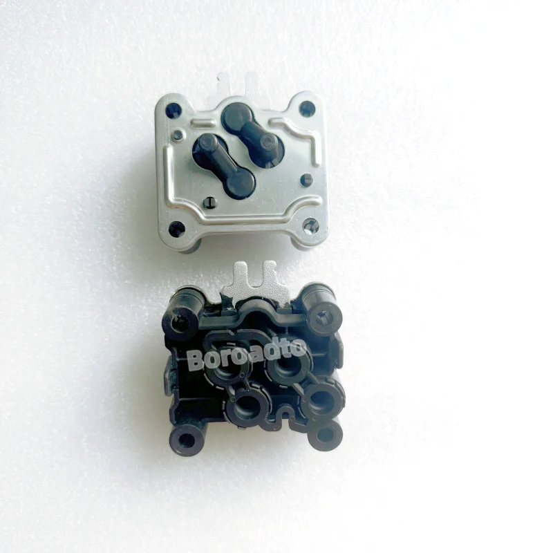 612640130088 Urea Pump Head SCR Post-Processing BS22-BT For Bosch 2.2 Engine Spare Parts