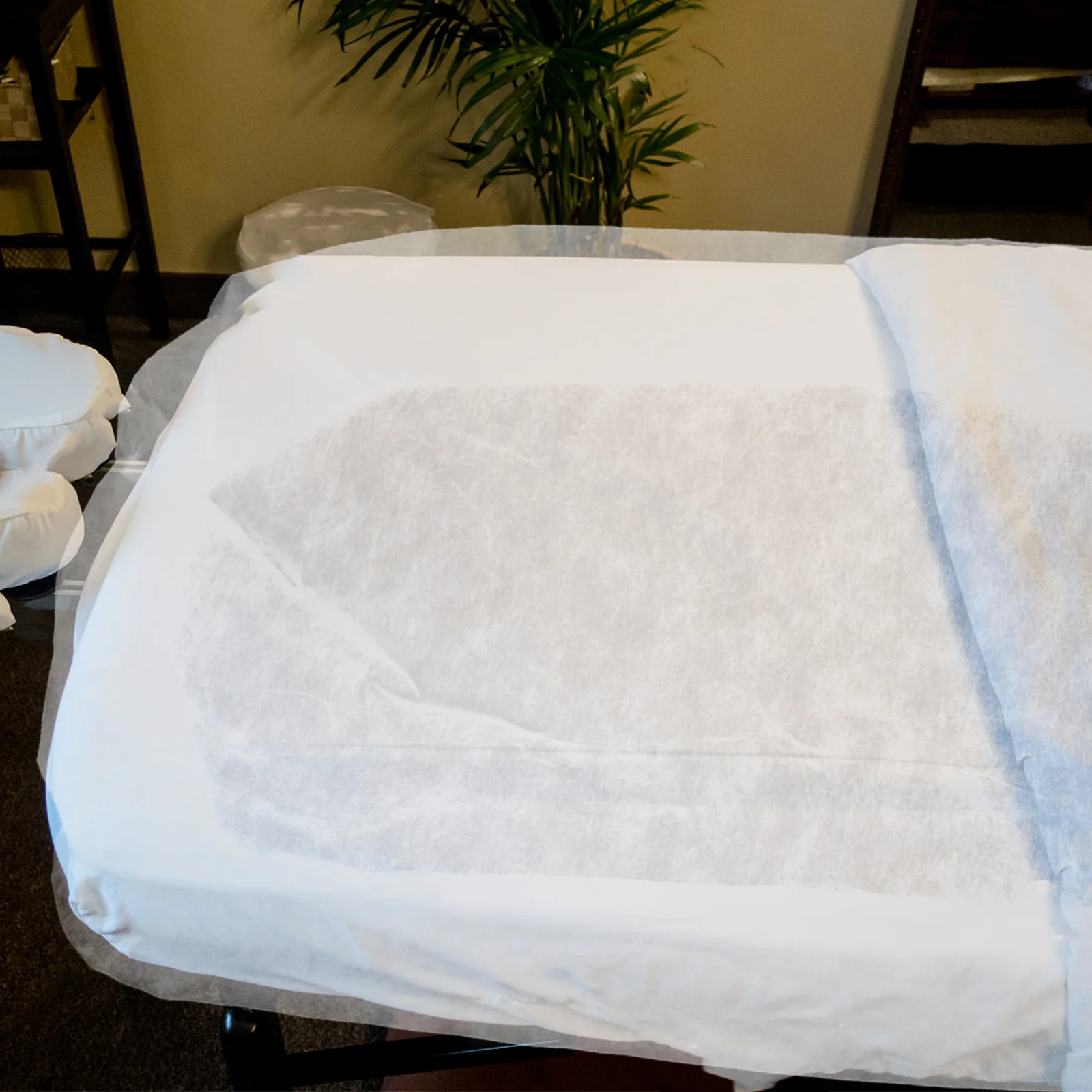

10Pcs Disposable Massage Table Sheets Breathable Nonwoven Fabric Fitted Design Slip Resistant for Spa Use