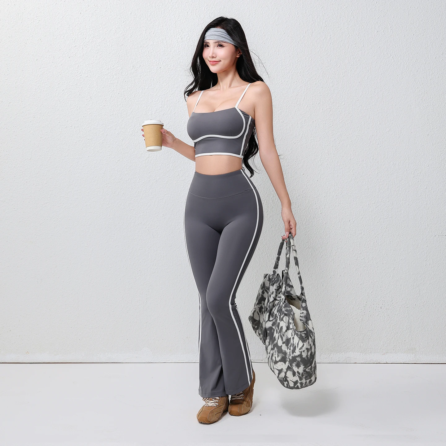 Women's Plus Size Fitness Flare Yoga Pants Four-Way Stretch Breathable Full Length Elastic Waist Hip Lifting Yoga Trousers
