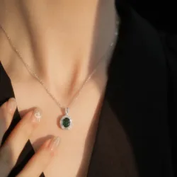 ATTAGEMS Luxury Oval Cut 1.5CT Emerald S925 Sterling Silver Pendant Necklace With Chain For Women Wedding Party Jewelry