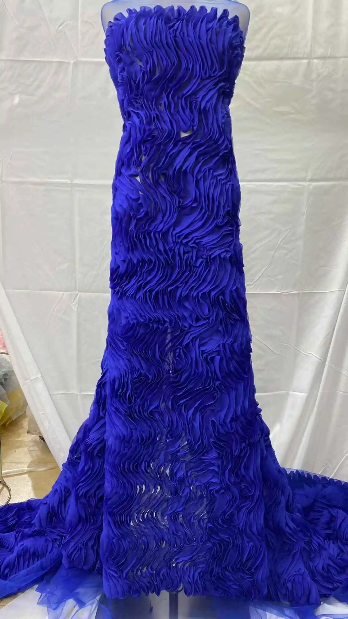 새로운 디자인 아프리카 Tulle 레이스 원단 2025 고품질 3D 레이스 자수 레이스 원단 신부 웨딩 파티 드레스에 대한 5 야드