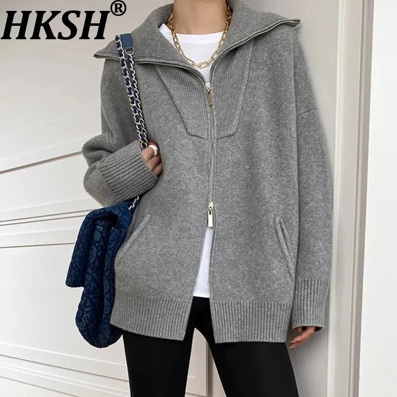 

HKSH Autumn Winter New Women Sweater Cardigan Double Zipper Turn-Down Collar Knitted Casual High Street Elegant Ins Coat HK11639