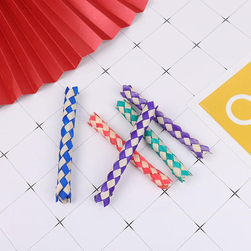 

5PCS Creativity DIY Finger Traps Classic Natural Chinese Bamboo Fingers Trap Replacement Popits Tube Toys