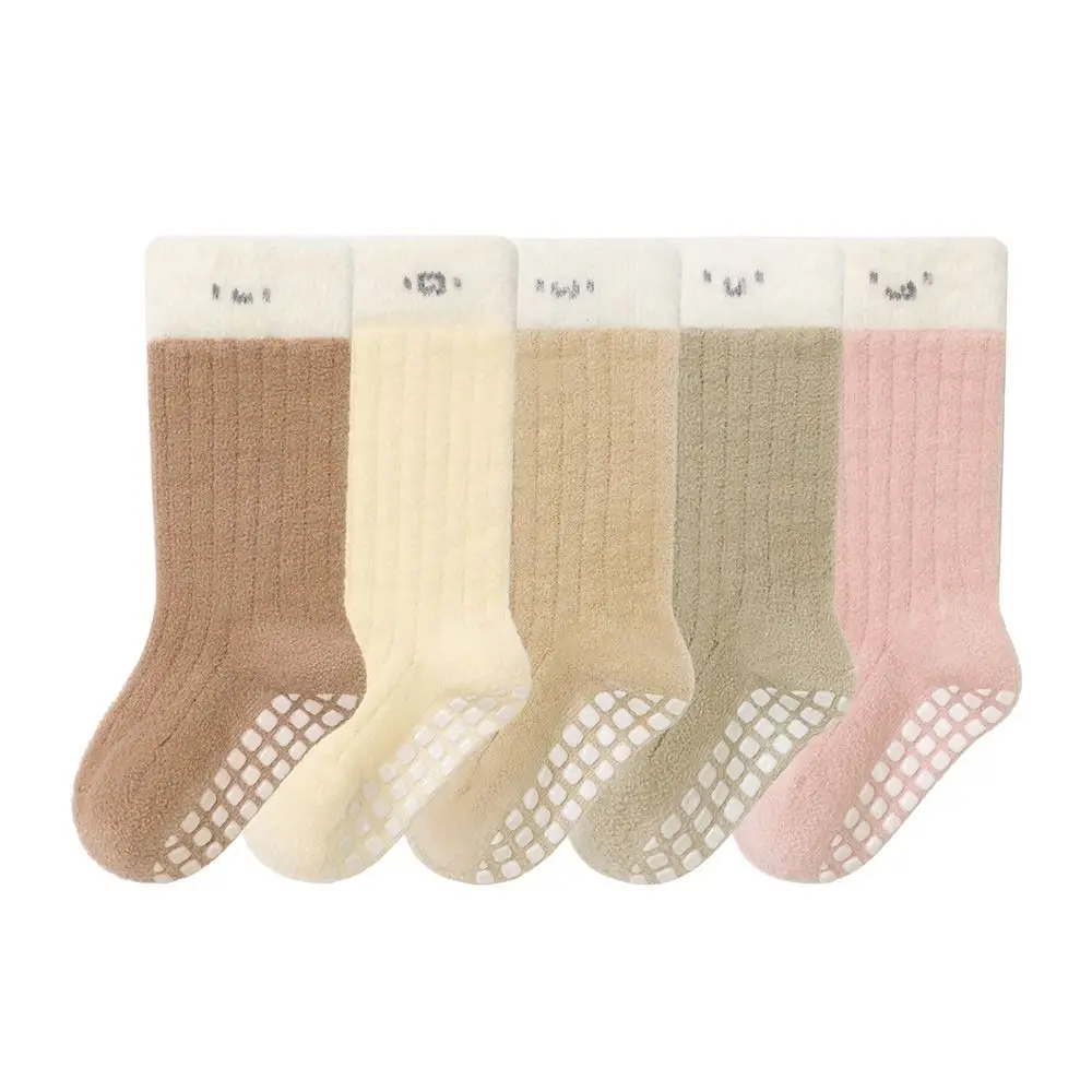 أزياء الشتاء الطفل الجوارب لينة الدافئة طفل الجوارب رشاقته لطيف الكرتون الطابق الجوارب الفتيان الفتيات