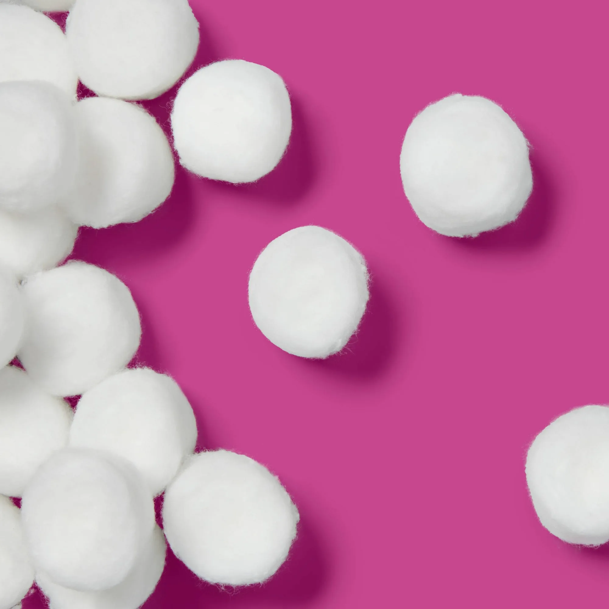 400ct Jumbo Cotton Balls Soft Absorbent White Cotton Pads For Makeup Removal Skincare Nail Care And First Aid