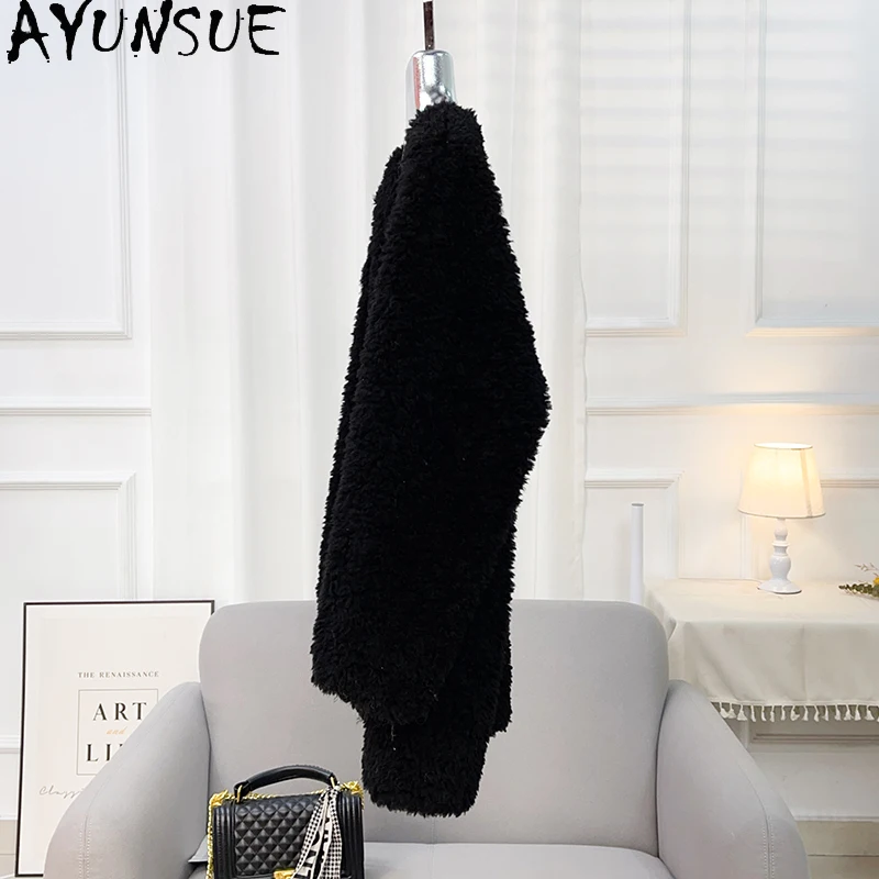 아윤수 100% 천연 양모 여성 코트 중간 길이 루즈핏 부드러운 양털 재킷 여성 의류 2025 신상 아우터 아브리고 무헤르