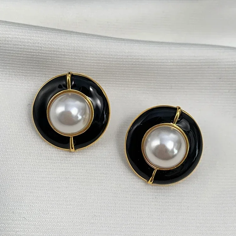 

Luxury Jewelry Designer Black Drop Glaze Pearl Large Round Earrings Women High Quality Party Runway Trend Fashion