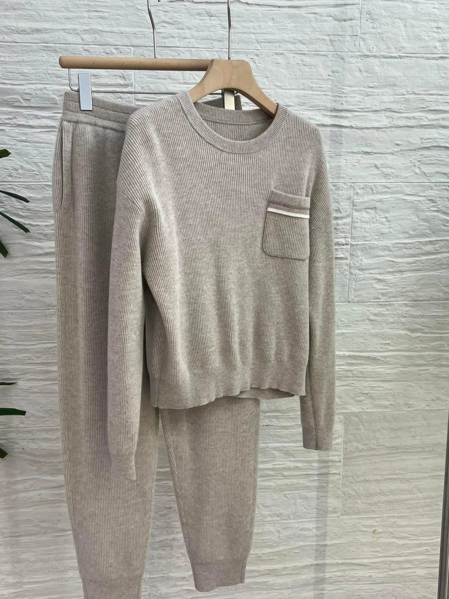 Light Luxury Ultra Fine Merino Wool Women Two Piece Set, Knitted Round Neck Pocket Top & Ankle Pants