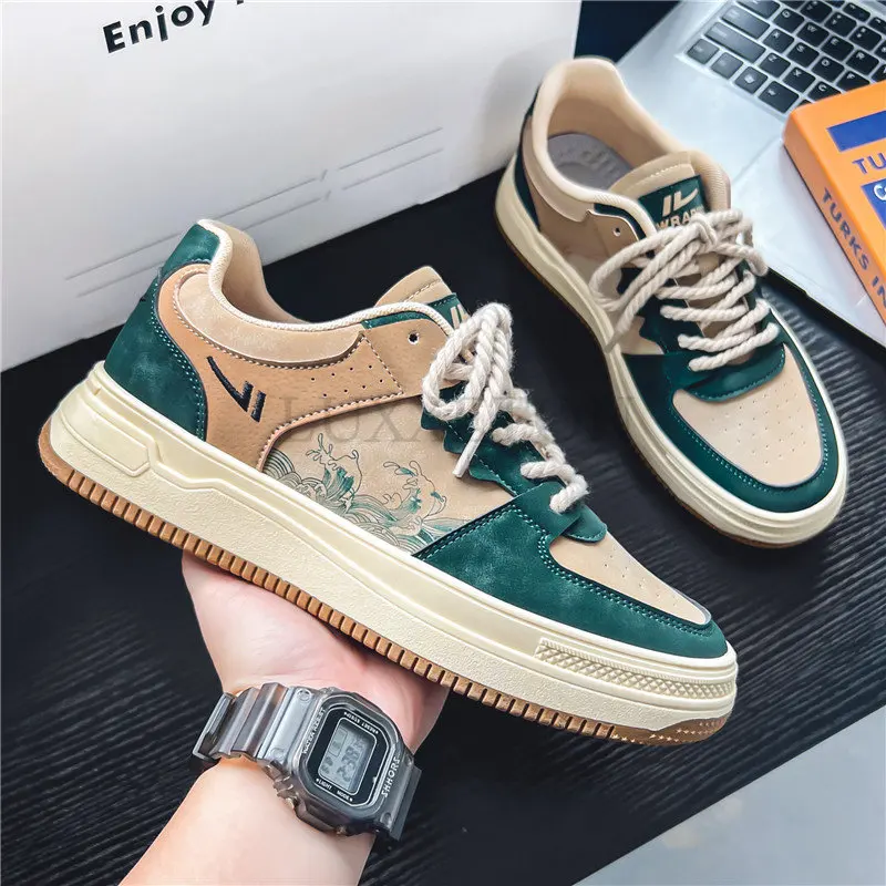 Men Skateboarding Shoes Canvas Comfortable Vulcanized Shoes All-match Men Casual Sneakers Fashion Student Shoes Male