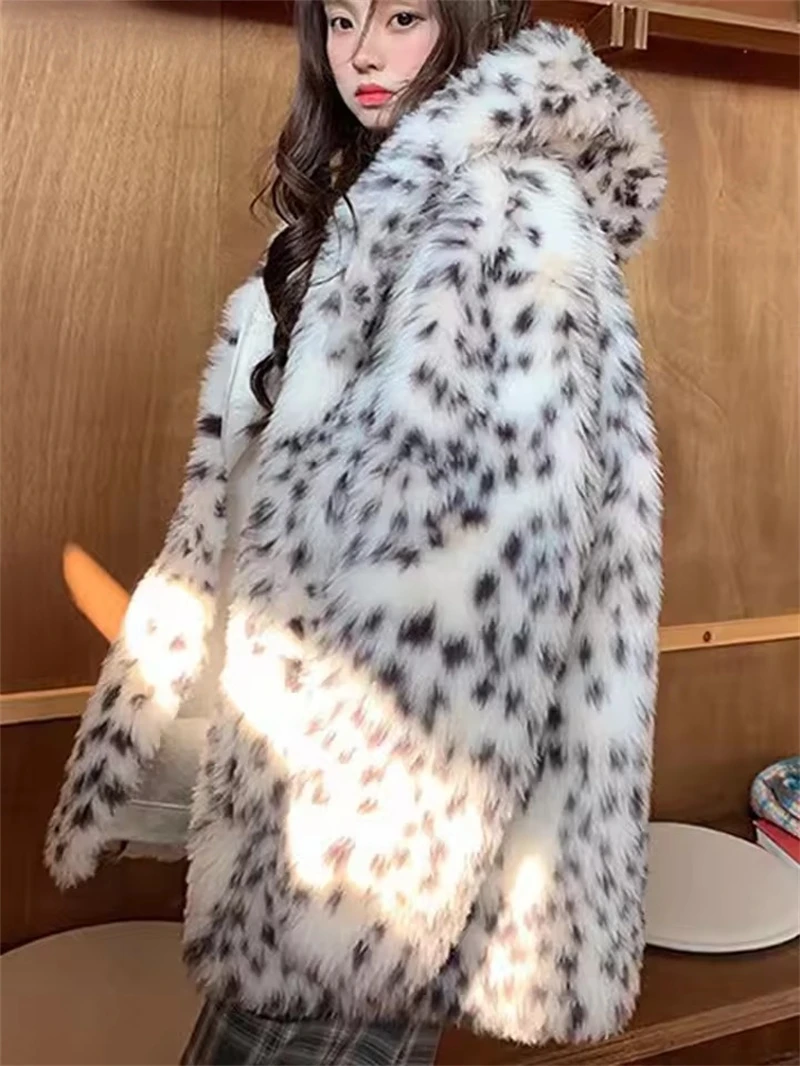 Damski płaszcz zimowy z imitacji futra w panterkę, długi rękaw, pluszowa kurtka, gruba, ciepła, z kapturem, odzież wierzchnia, 2025