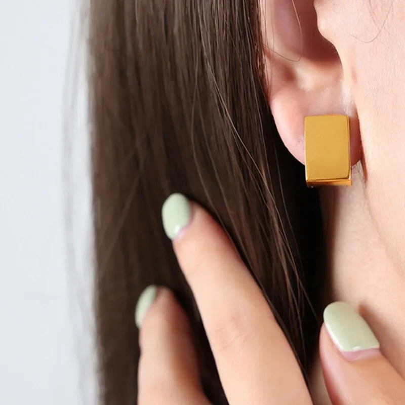

MEETSOFT 925 Sterling Silver Geometric Retro Golden Square Hoop Earring for Women Fine Jewelry High Luxury Vintage Accessories