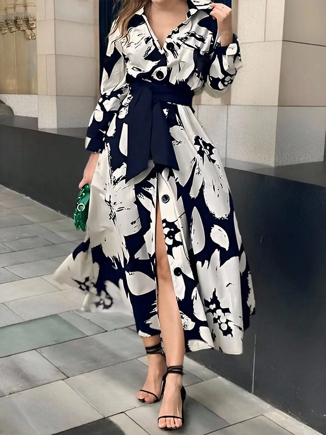 

Elegant Loose Wrap Dress with Abstract Floral Print and Tie Waist