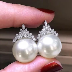 Huitan Luxury Imitation Pearl Drop Earrings Lady Engagement Accessories with Shiny Zirconia Delicate Elegant Jewelry for Wedding