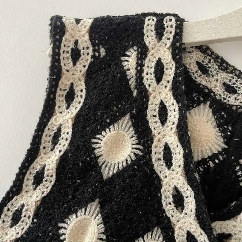 Czarno-biała kamizelka w kratę, szydełkowa bluzka damska, prześwitująca, dzianinowa, bez rękawów, zapinana na guziki, kurtka, styl boho, na wakacje.