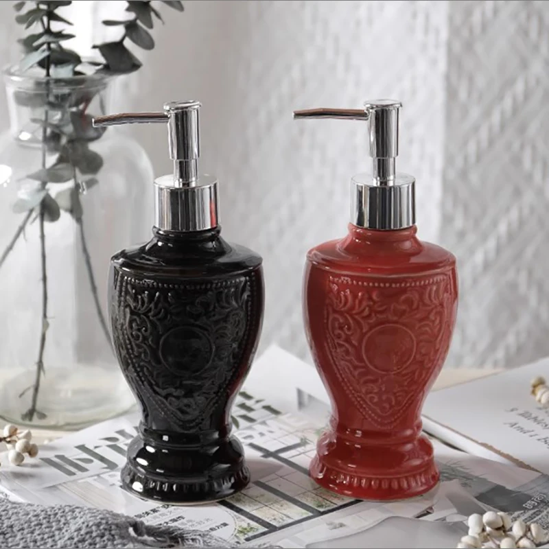 280ML Ceramic Hand Sanitizer Dispensing Bottle European Toilet Shower Gel Shampoo Lotion Storage Bottle Red Bathroom Accessories
