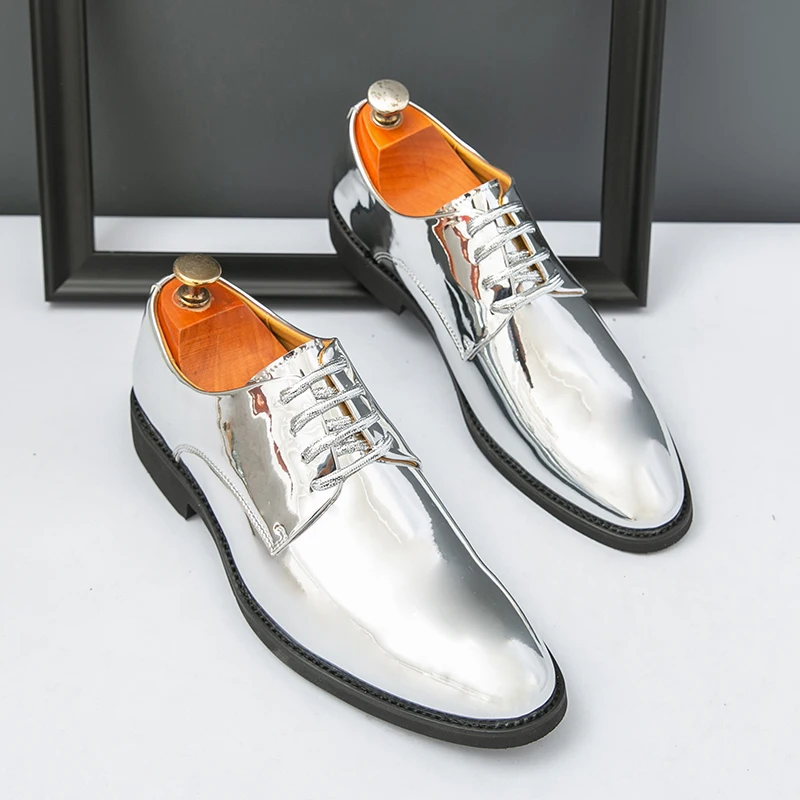

Luxury Silver Men's Wedding Shoes Elegant Glitter Pointed Toe Dress Shoes Man Party Shoes Business Casual Patent Leather Shoes