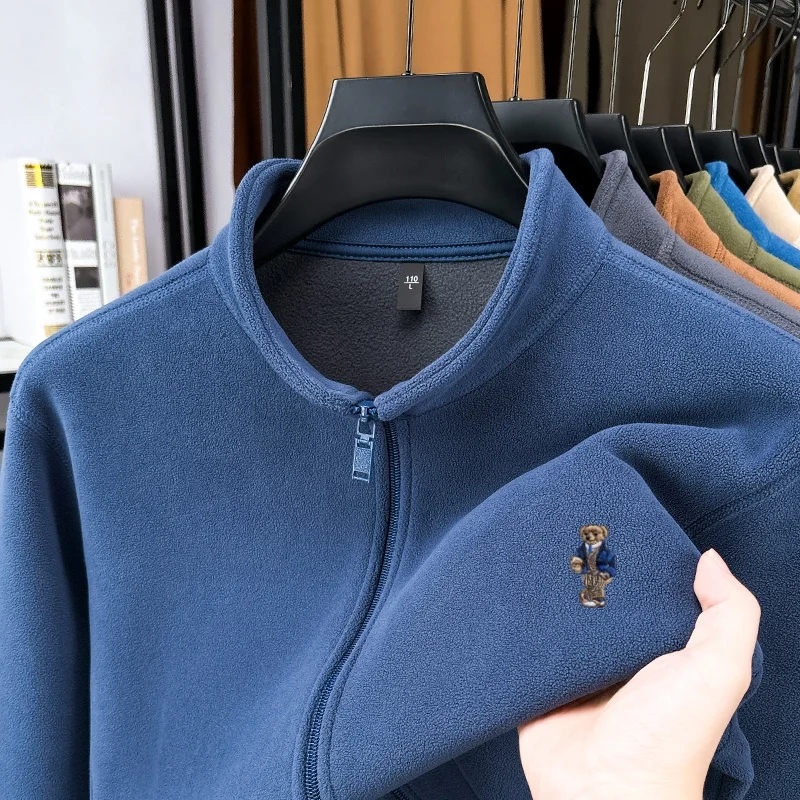 

Autumn and winter new men's stand up collar jacket velvet casual warm zipper cardigan top exquisite brand bear embroidered coat