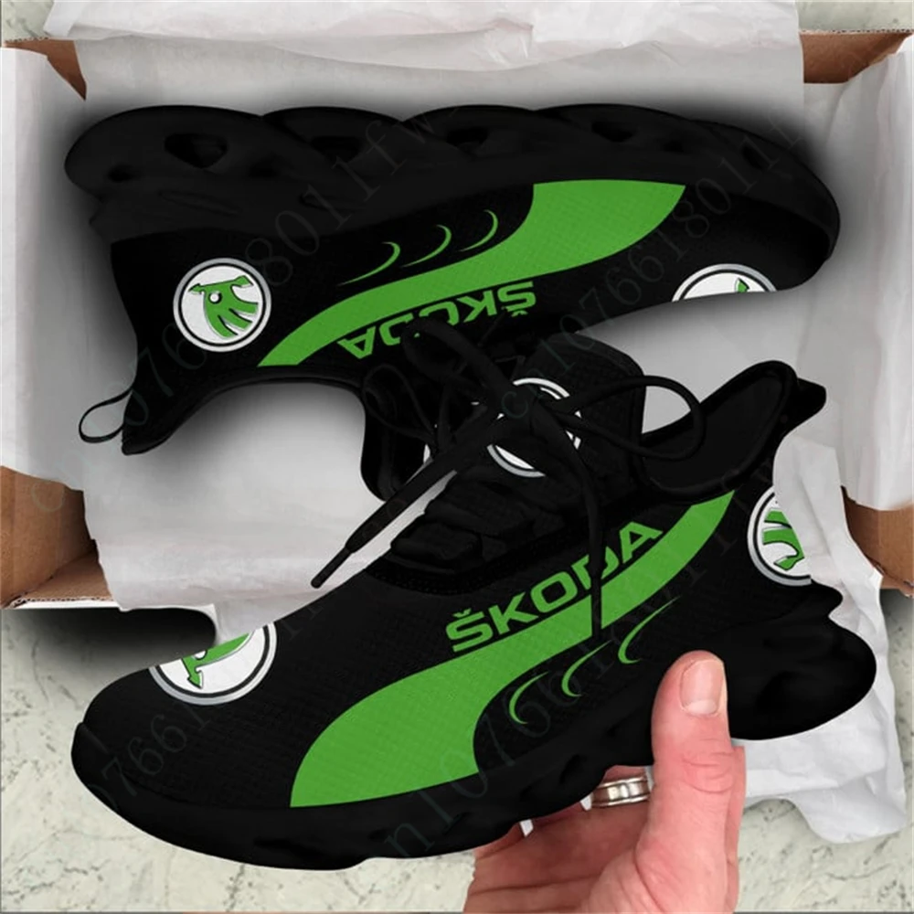 Skoda Marke Schuhe große Größe bequeme Herren Turnschuhe Sportschuhe für Männer Unisex Tennis leichte lässige männliche Turnschuhe