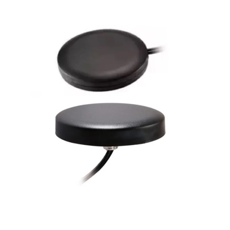 antena-combo-4g-lte-mimo-para-carro-a-prova-d'Agua-para-uso-externo-com-montagem-magnetica-ou-por-parafuso-gps-glonass-wi-fi