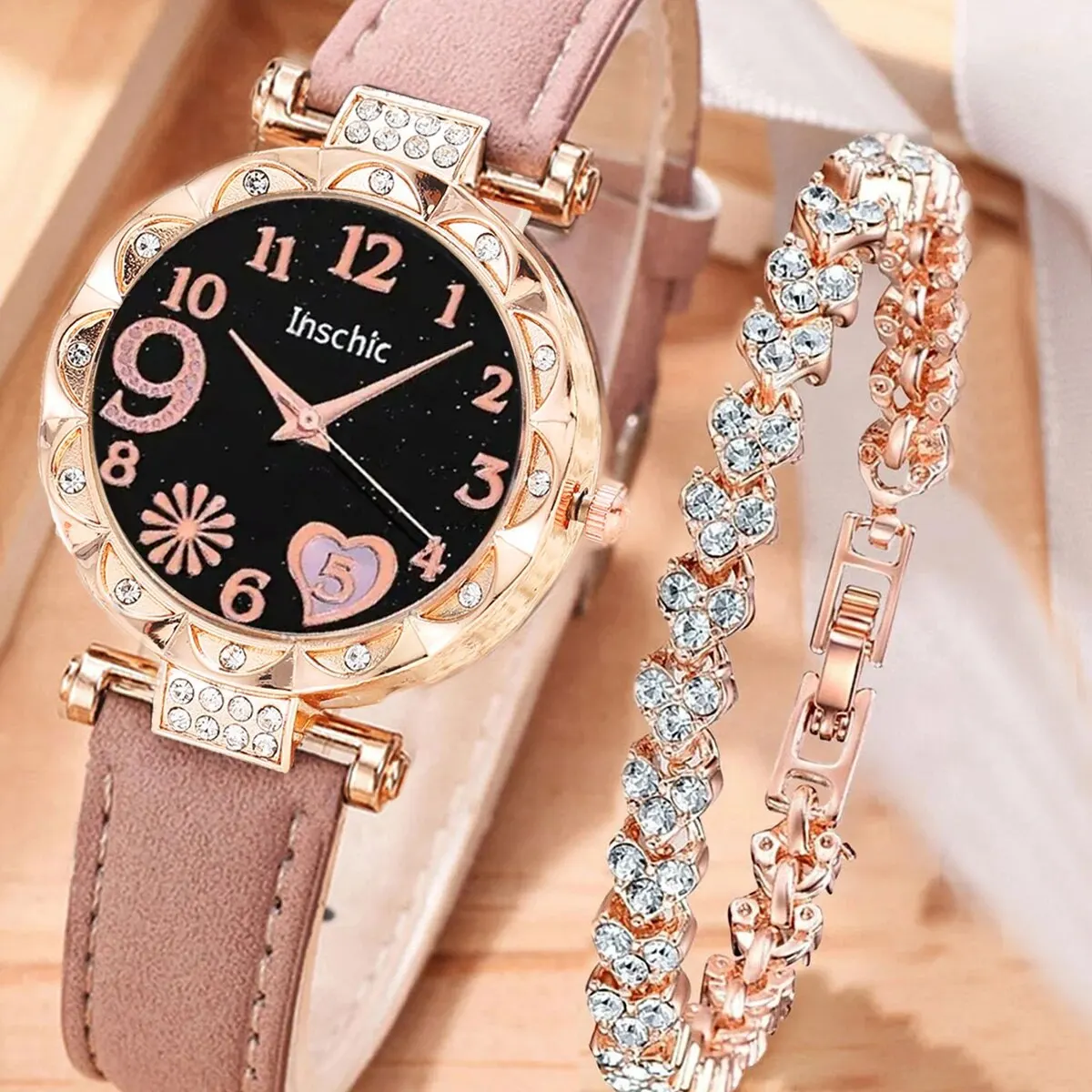 2PCS Women's Fashion Trend Simple Digital Rhinestone Leather Quartz Watch Love Crystal Luxury Luxury Bracelet Gift Set