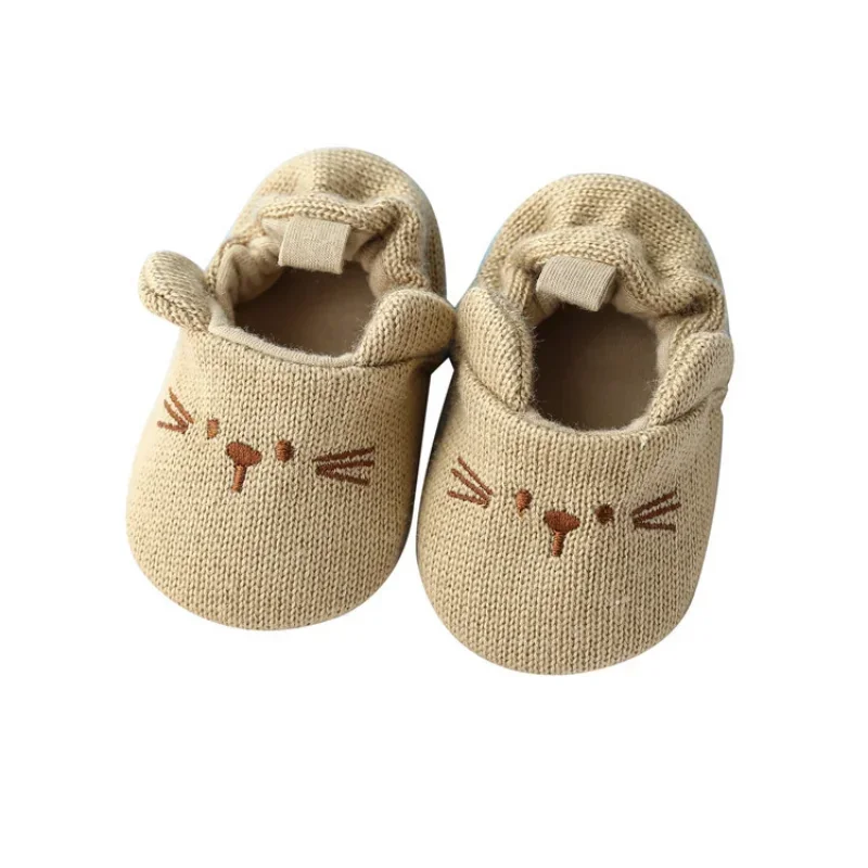 Cartoon 0-1 Year Old Infant and Toddler Baby Shoe That Do Not Fall Off Knitted Woolen Shoes Baby Pre Step Shoes