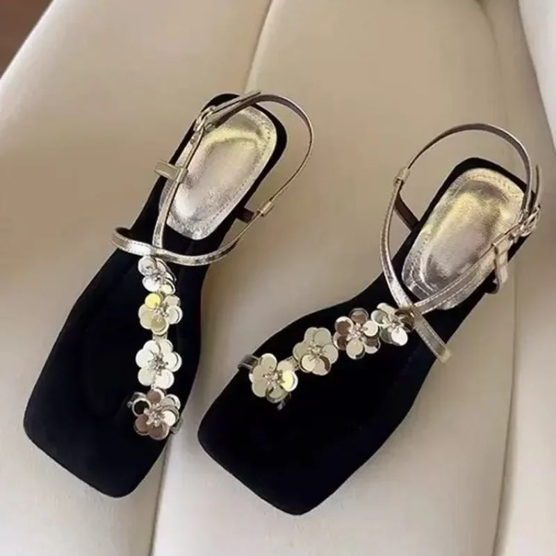 

Black High Heels Women's Stiletto Heels Celebrity Style 2025 New Versatile Slotted Buckle Rhinestone Open Toe Round Toe Sandals