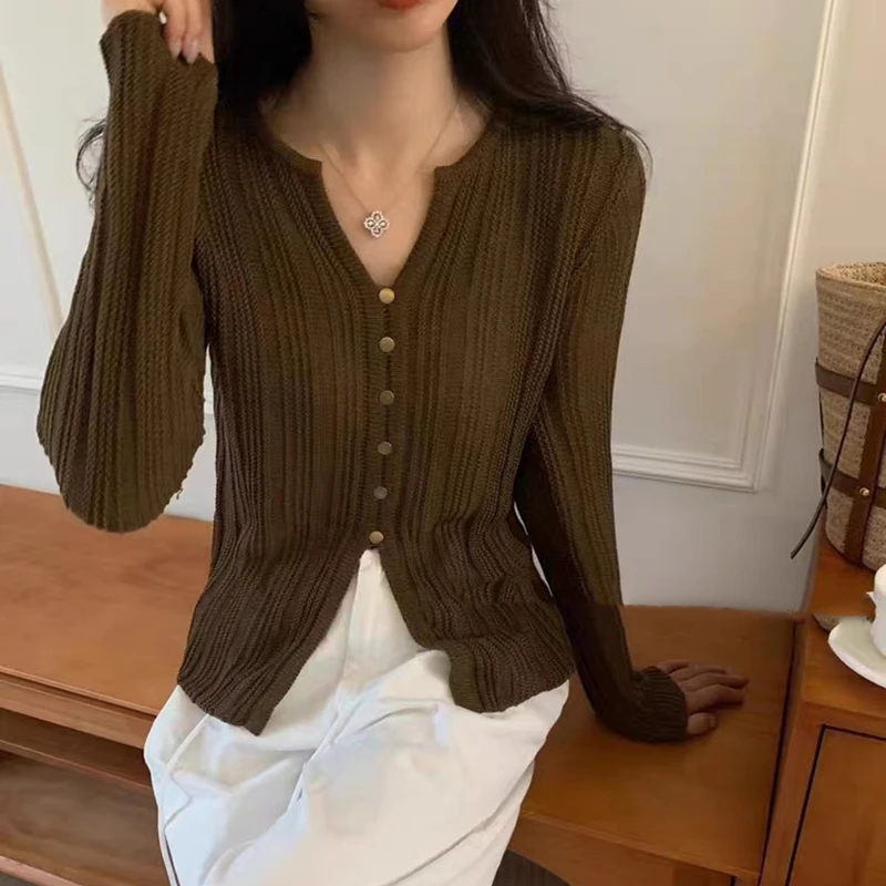 

Spring Autumn Fashion New Gentle Sweet Lady Tops V-neck Simple Slim Solid Color Versatile Long Sleeve Knitted Sweater For Women