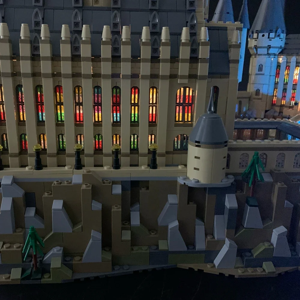 Luce a LED compatibile per Hogwarts Castle 71043 Building Blocks Lampada decorativa con telecomando (Non include i blocchi di costruzione)