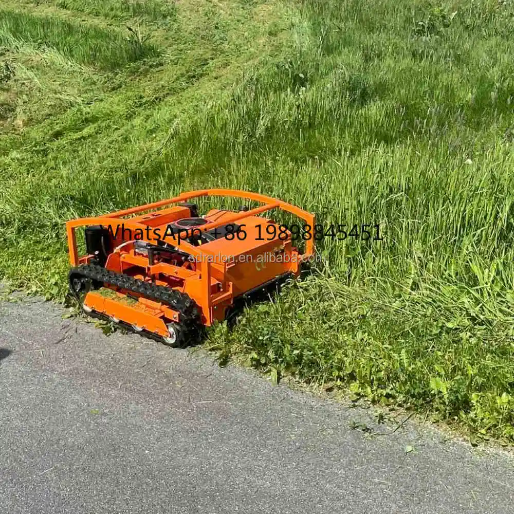 고품질 LM-800 크롤러 자주식 원격 제어 잔디 깎는 로봇 브러시리스 모터