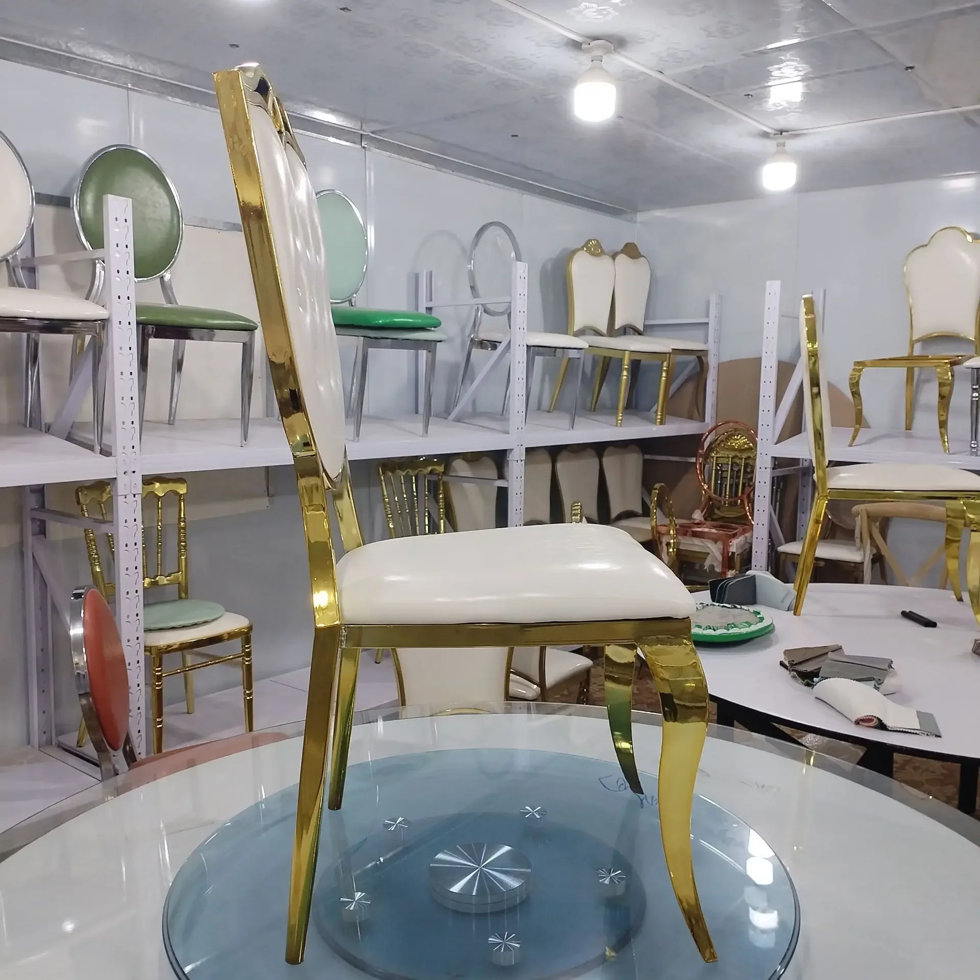 

-Wholesale Transparent Event Party Dining Sale Acrylic Plastic Chiavari Crystal clear Wedding Chair