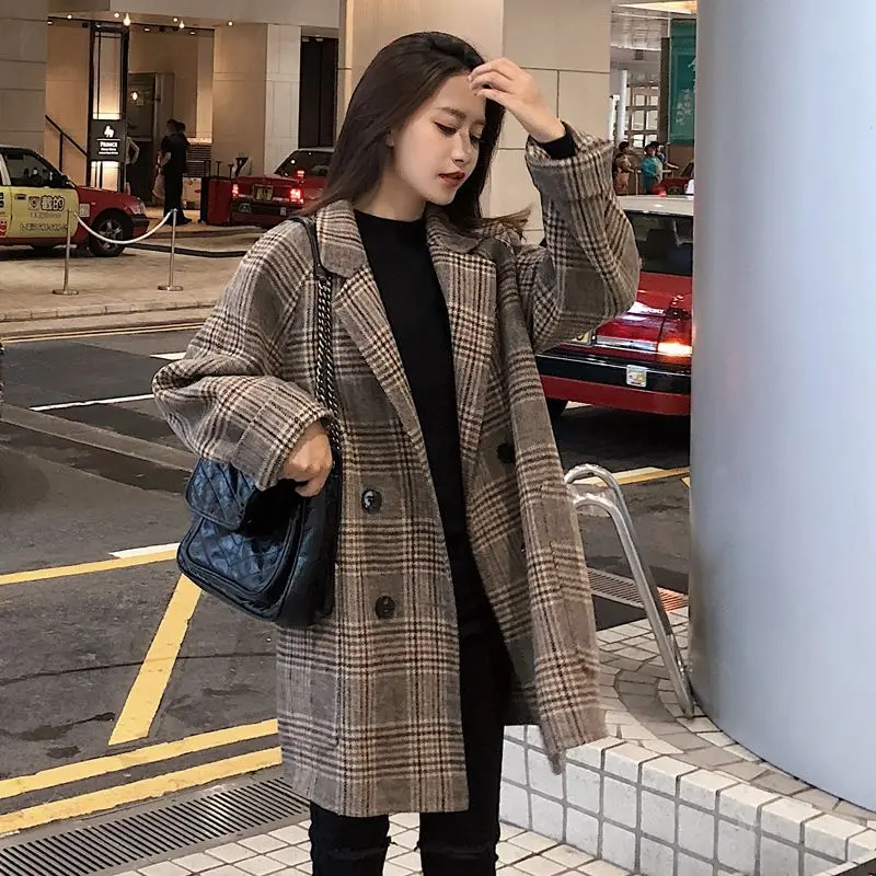 

Корейское короткое шерстяное пальто в клетку в стиле ретро для женщин, свободное и универсальное студенческое пальто