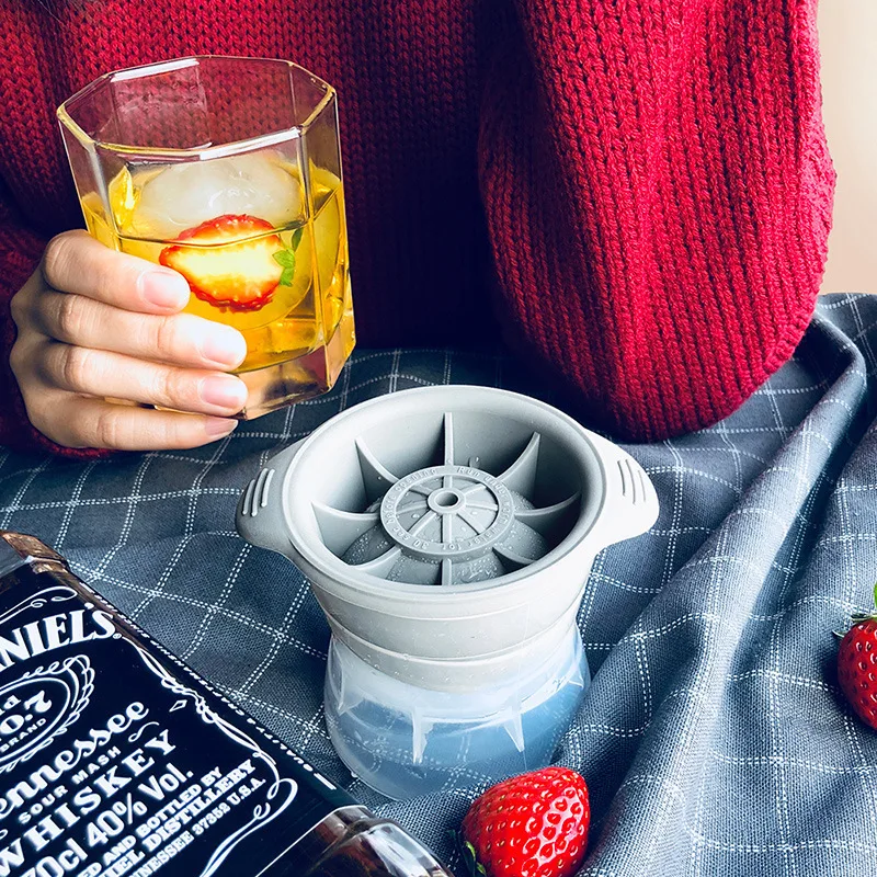 Creative Single Hole Whisky Round Ice Hockey Quick Freezing Easy To Take Off Molding   Mold Slicone  Lattice