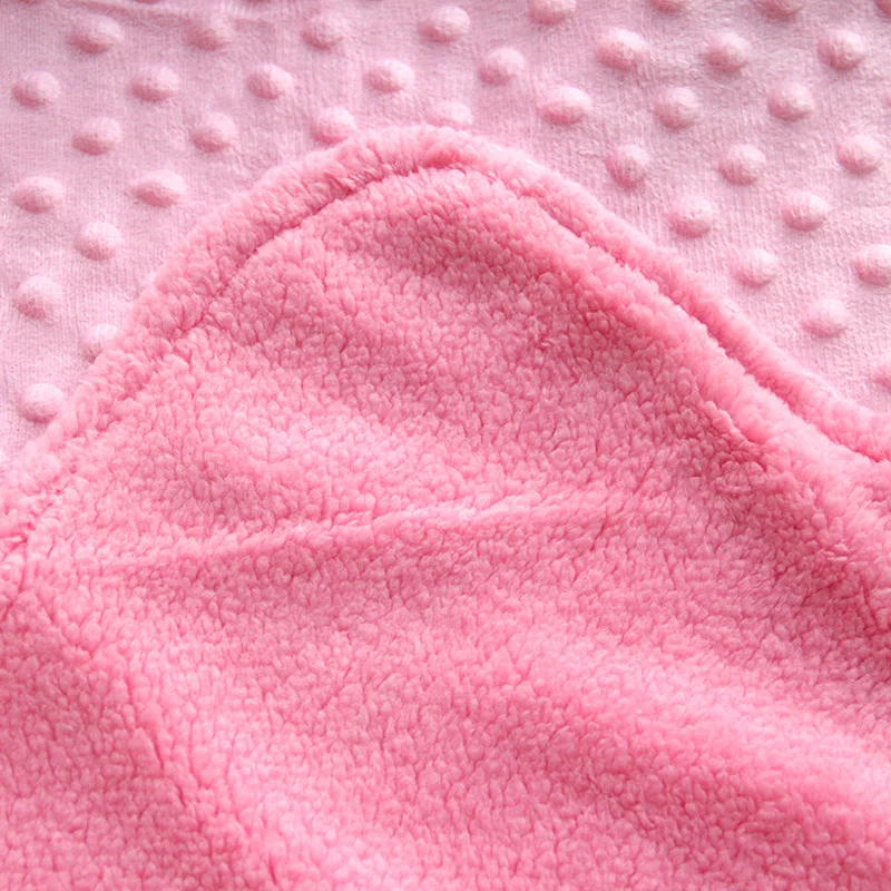 Newborn Baby Blanket Warm Fleece Thermal Soft Stroller Sleep Cover White Pink Beanie Infant Bedding Swaddle Wrap Kids Bath Towel