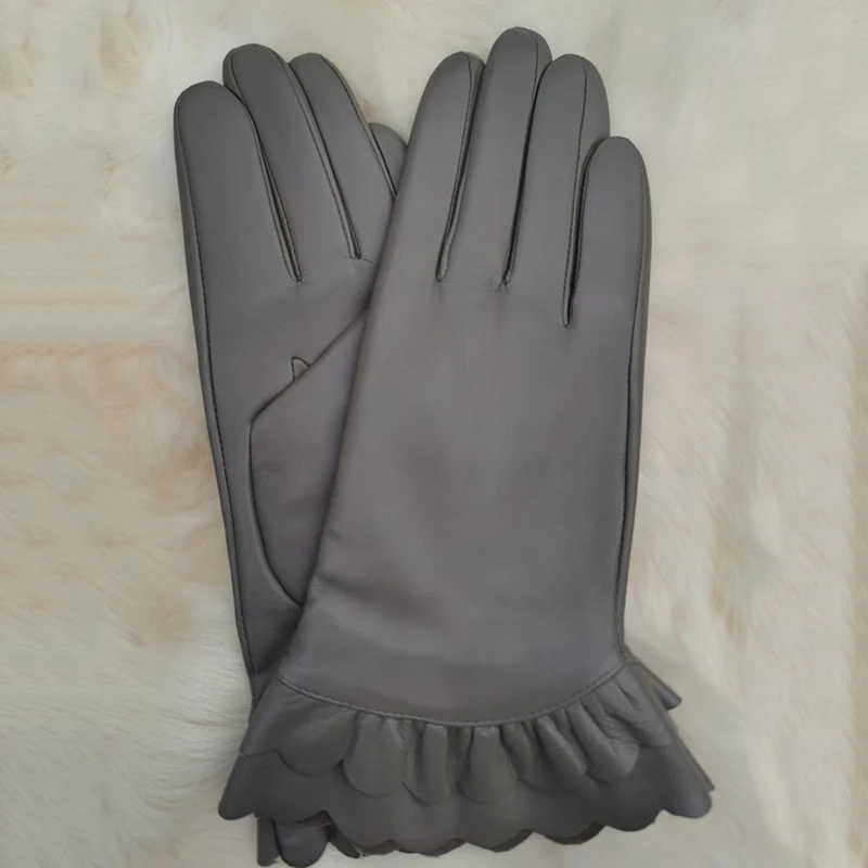 Real Sheepskin Touch Screen Gloves For Women Winter Warm Wave Cut New Driving Female Color Leather Gloves New high-end 2022