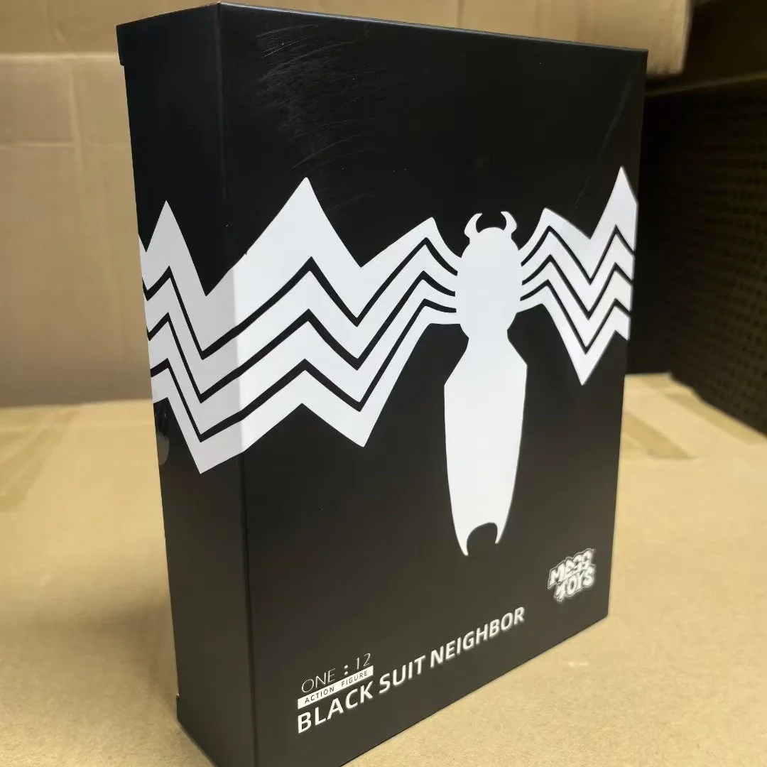 Binnenlandse versie Mess Toys Spider Man Symbiont Spiderman Messtoys Zwart pak Neighbor Scarlet Spider Action Figure Toy