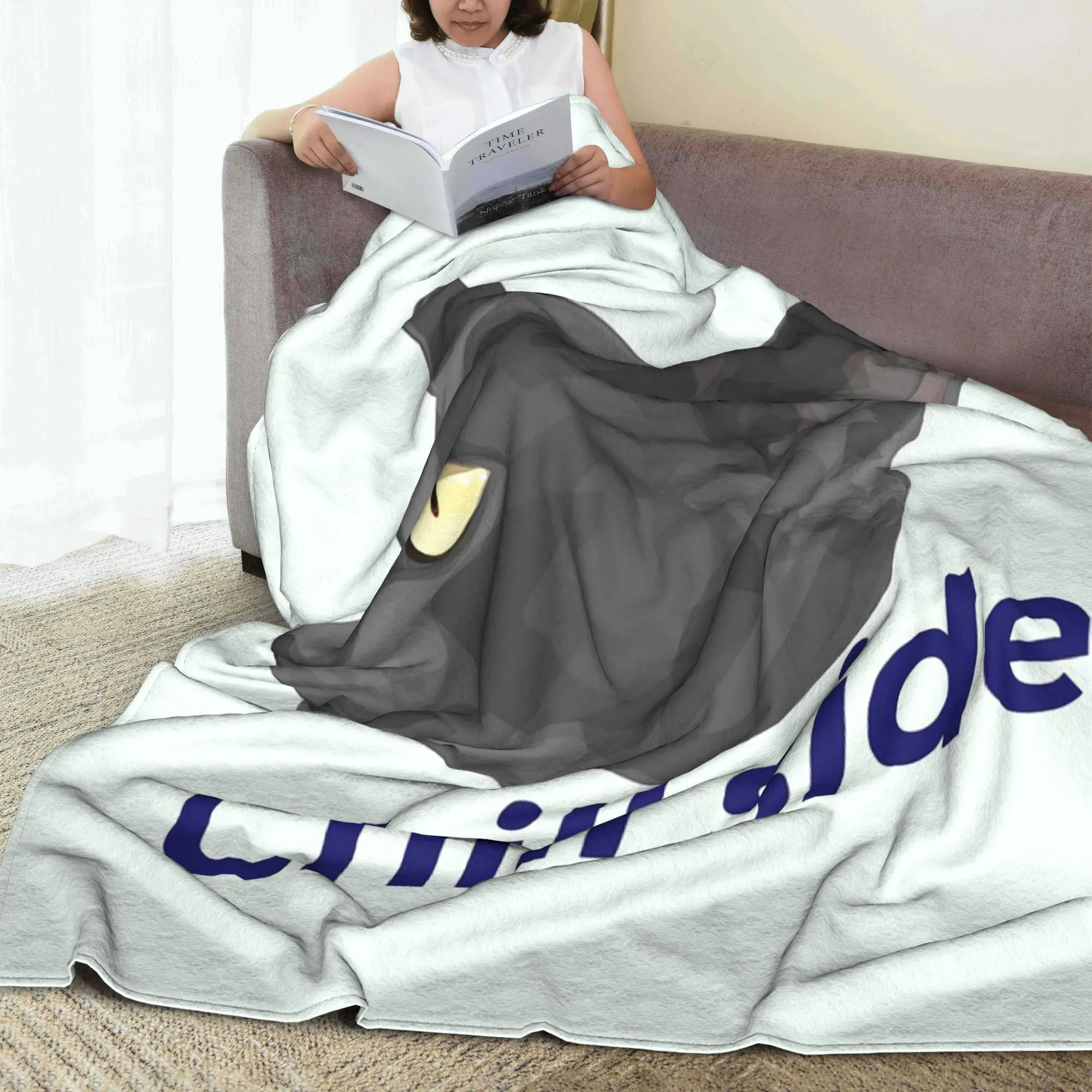 

Side view. Full power.Gray cat. Blanket Lightweight Flannel Sofa Throw Blanket for Couch Bedding Outdoor Throws Bedspread Quilt