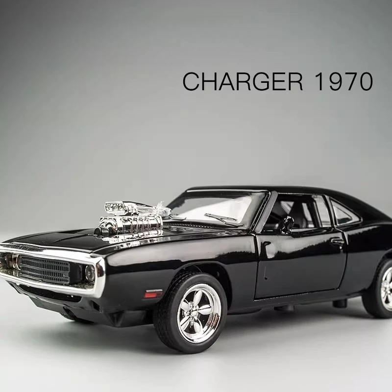 

Масштабная модель автомобиля 1:32 1970 Challenger Muscle Sports Car из сплава, со звуком и светом, коллекционная, игрушка для детей, подарок