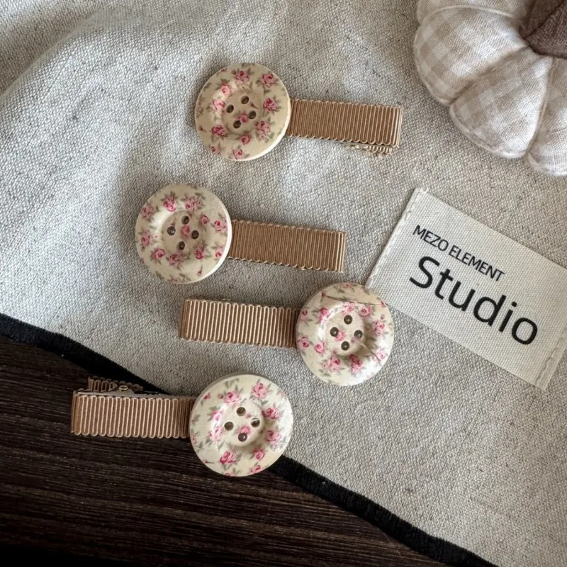 INS Vintage Button Hair Clips for Women Wooden Floral Barrettes Polka Dot Ribbon Details Hair Accessories Jewelry