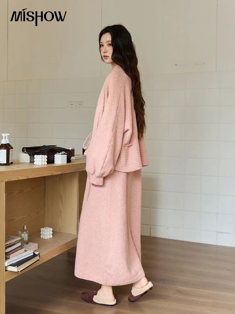 MISHOW Woman Dress Set 2025 Winter France Pink Lantern Sleeve Cardigan Loose Suspender Dress Luxury Two-piece Suit MXE89T1432